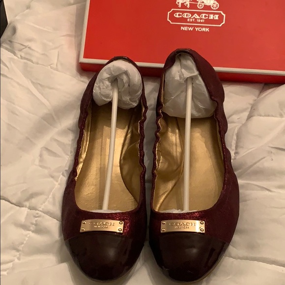 Brand new Coach flats - Picture 2 of 3